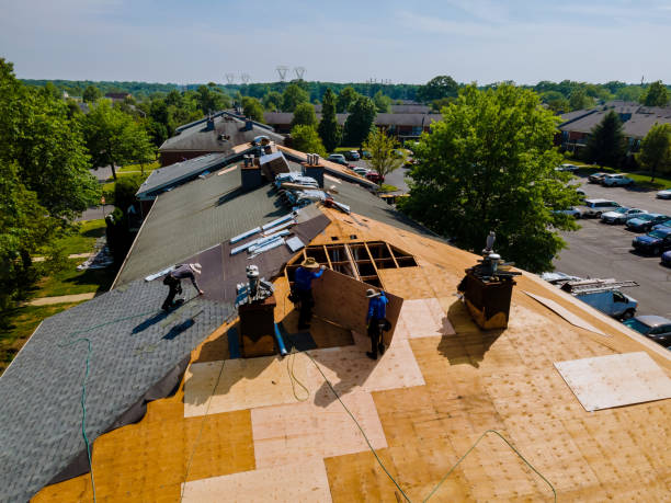 Professional Roofing Contractor in Lakes Of The Four Seasons, IN
